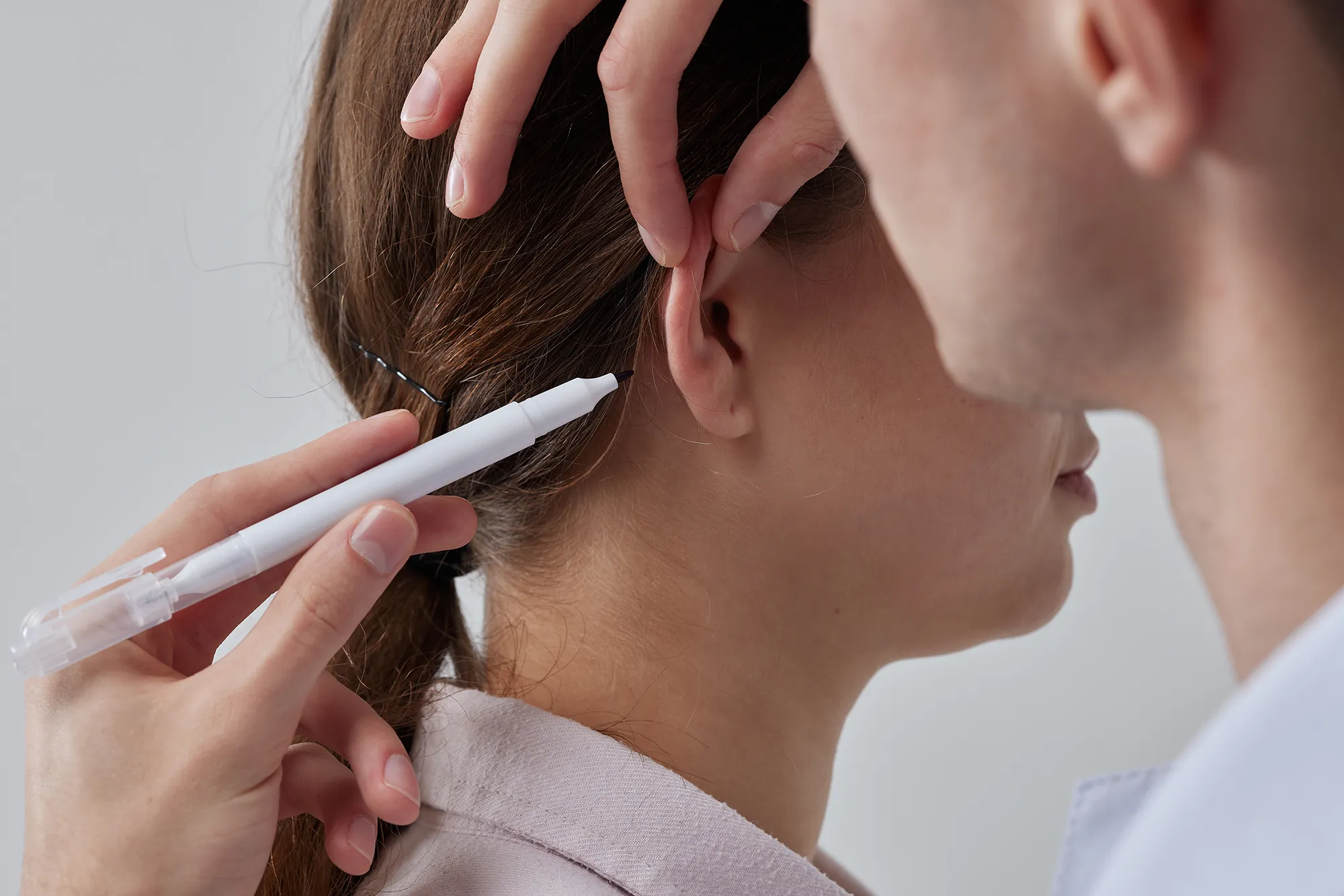 Otoplastie, chirurgie des oreilles à la clinique lorraine du visage à Nancy